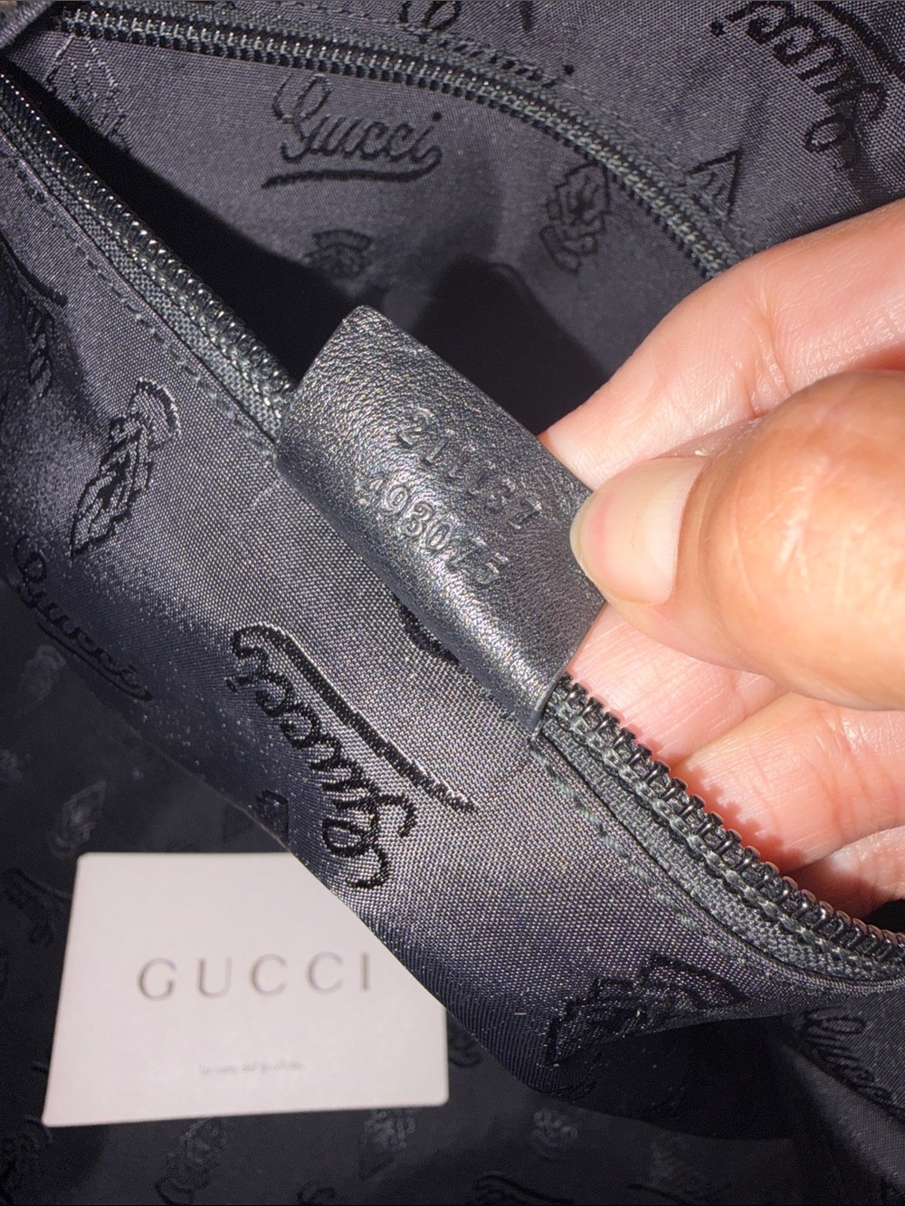 ✨Gucci Guccissima Large Joy Tote | Embossed GG Leather | Italy $1500 PRISTINE✨ - Picture 8 of 9